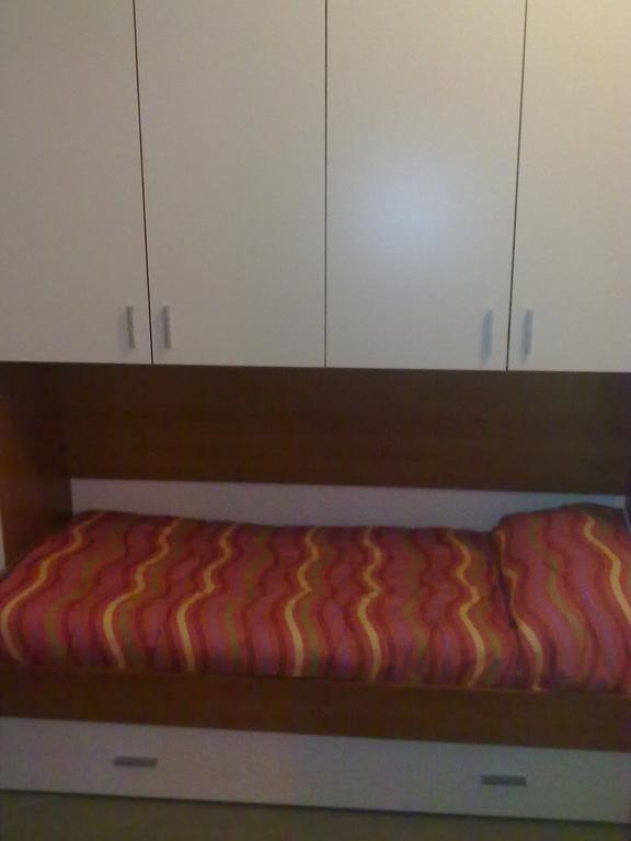 Affittacamere Valchiavenna - Foresteria Lombarda Con Parcheggio Privato Sul Posto! Apprezzata Gestione Familiare Dal 2012, Qualita-Prezzo Top! "Guest-House With Private Parking On Site! Appreciated Family Management Since 2012, Quality-Price Top!" Room photo