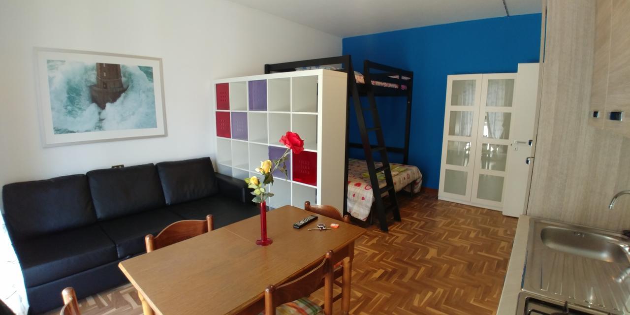 Affittacamere Valchiavenna - Foresteria Lombarda Con Parcheggio Privato Sul Posto! Apprezzata Gestione Familiare Dal 2012, Qualita-Prezzo Top! "Guest-House With Private Parking On Site! Appreciated Family Management Since 2012, Quality-Price Top!" Exterior photo