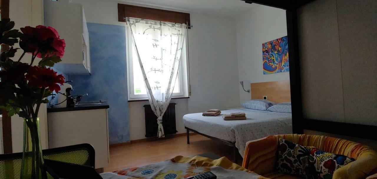 Affittacamere Valchiavenna - Foresteria Lombarda Con Parcheggio Privato Sul Posto! Apprezzata Gestione Familiare Dal 2012, Qualita-Prezzo Top! "Guest-House With Private Parking On Site! Appreciated Family Management Since 2012, Quality-Price Top!" Exterior photo