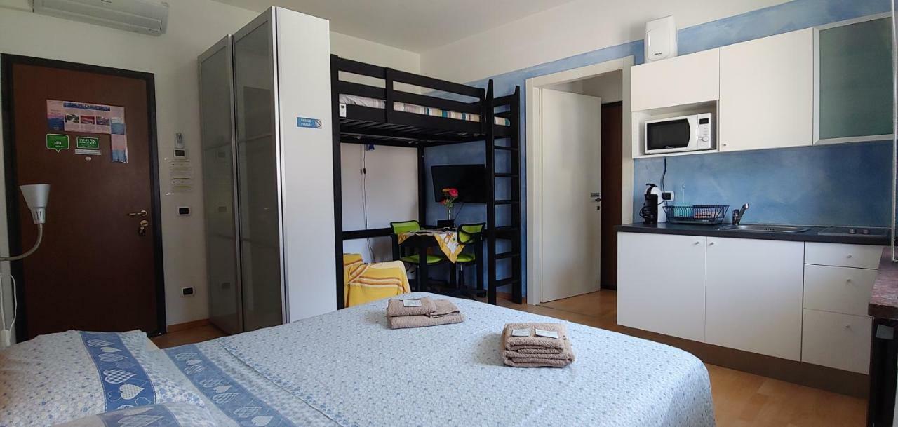 Affittacamere Valchiavenna - Foresteria Lombarda Con Parcheggio Privato Sul Posto! Apprezzata Gestione Familiare Dal 2012, Qualita-Prezzo Top! "Guest-House With Private Parking On Site! Appreciated Family Management Since 2012, Quality-Price Top!" Exterior photo