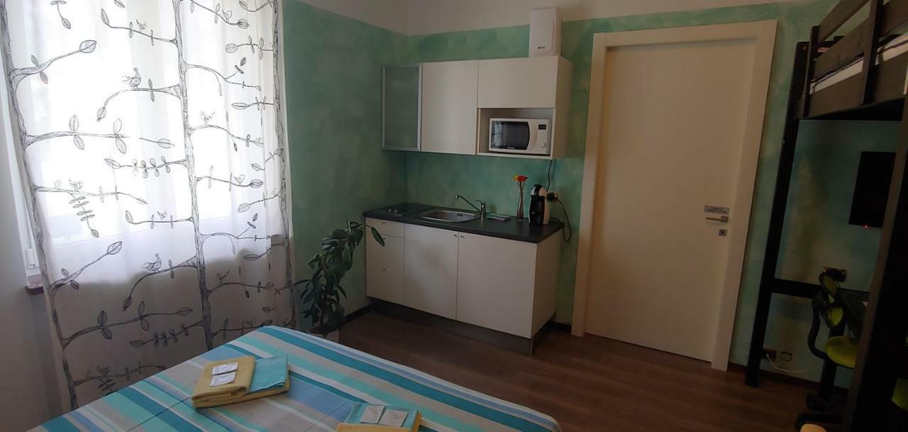 Affittacamere Valchiavenna - Foresteria Lombarda Con Parcheggio Privato Sul Posto! Apprezzata Gestione Familiare Dal 2012, Qualita-Prezzo Top! "Guest-House With Private Parking On Site! Appreciated Family Management Since 2012, Quality-Price Top!" Exterior photo